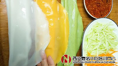 彩色涼皮培訓(xùn)的制作過程_彩色涼皮料汁配方